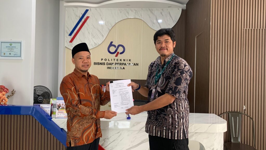 Penandatanganan MoU Digitalisasi Keuangan Kampus, Politeknik BPI Gandeng PT Sentra Finansial Teknologi Hadirkan Sistem EDUFIN Finance